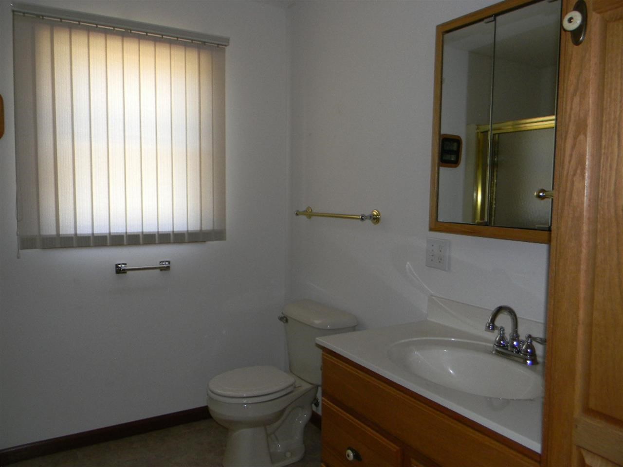 102 Booth Dr, Wolcottville, IN 46795 photo 14