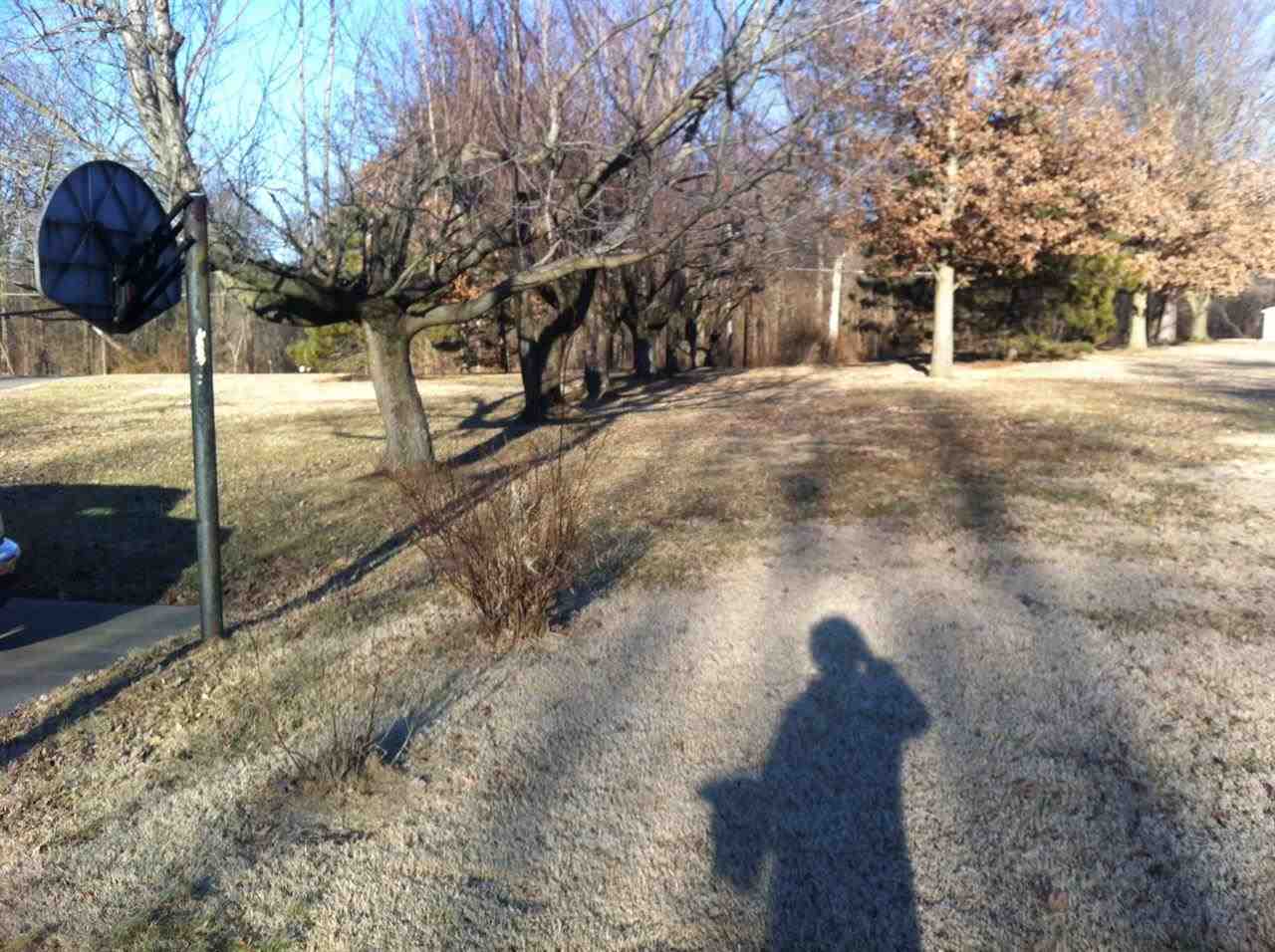 2916 Bromm Rd, Evansville, IN 47720 photo 3