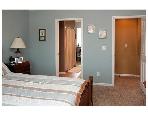 109 Lavender Ct, New Carlisle, IN 46552 photo 7