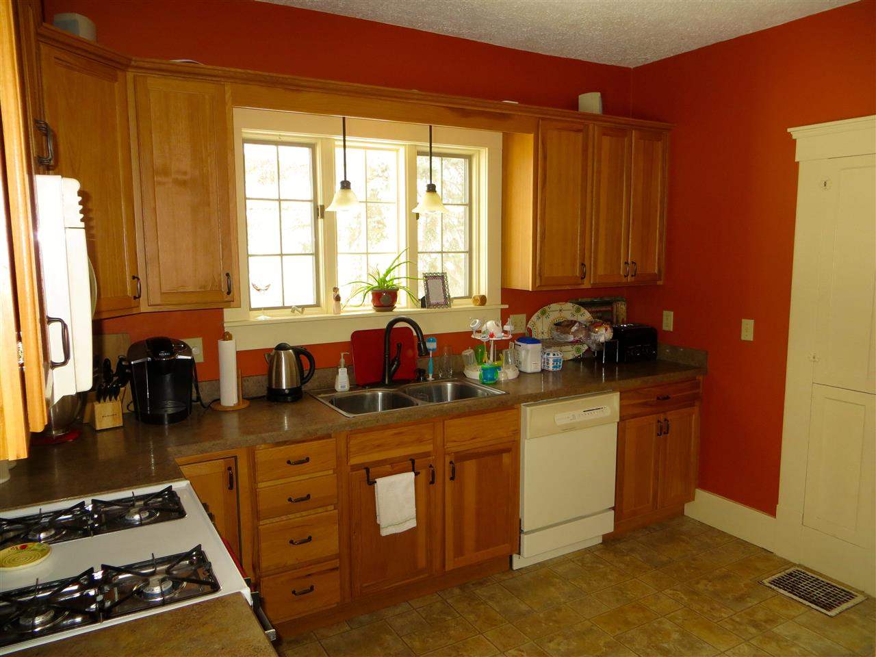 1017 S 8th St, Goshen, IN 46526 photo 3