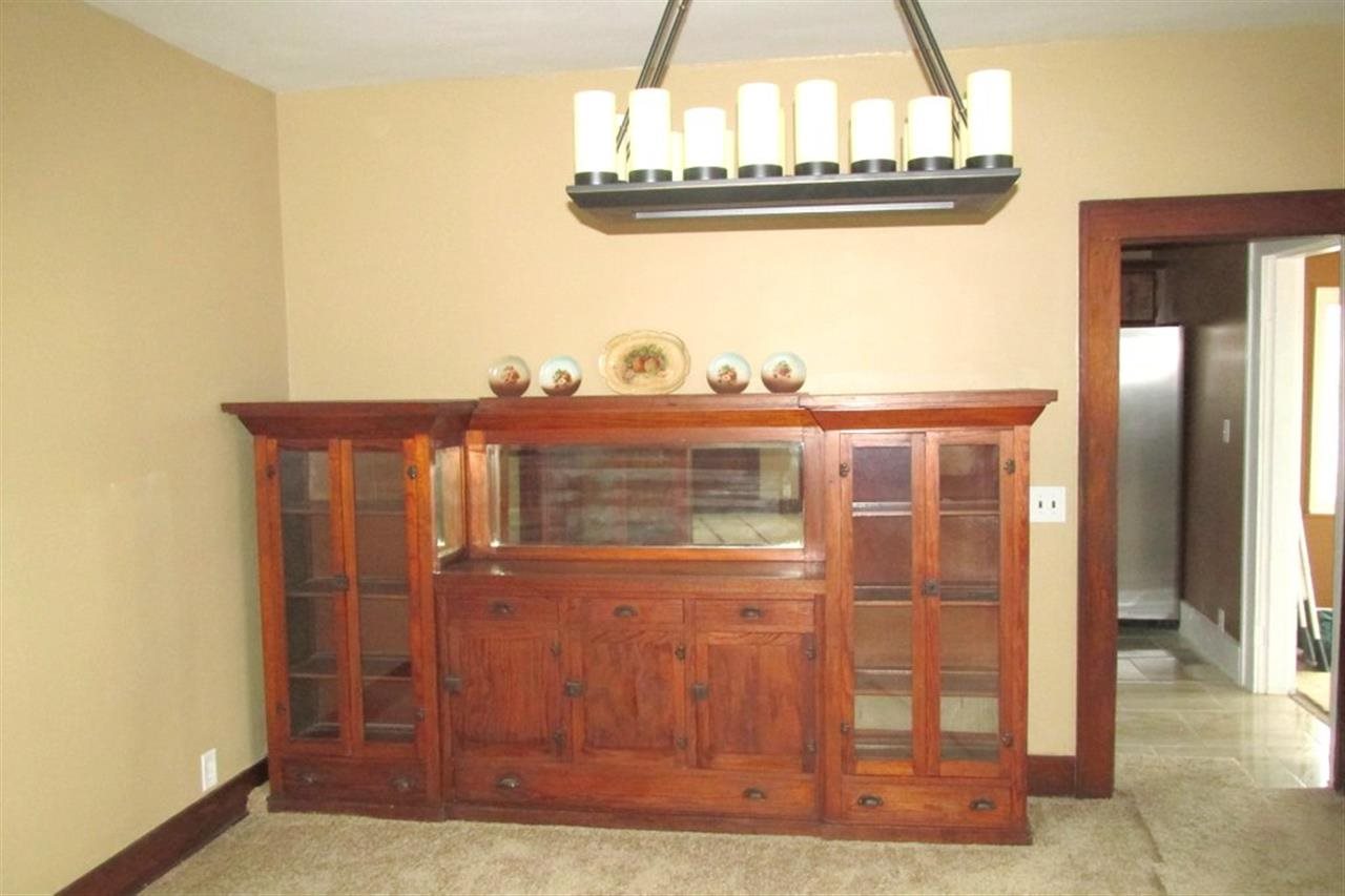 306 E North St, Winslow, IN 47598 photo 7