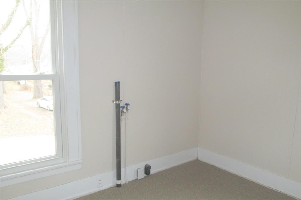 306 E North St, Winslow, IN 47598 photo 17