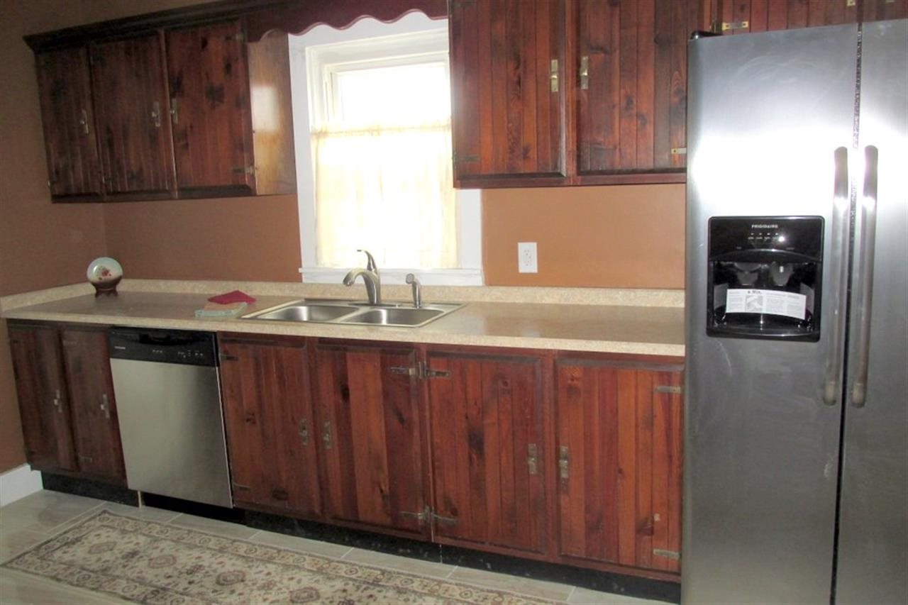 306 E North St, Winslow, IN 47598 photo 3