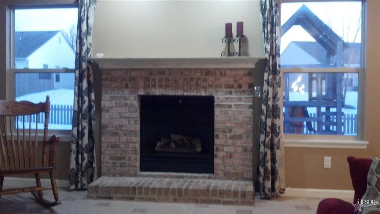 218 Passier Ct, Fort Wayne, IN 46825 photo 3