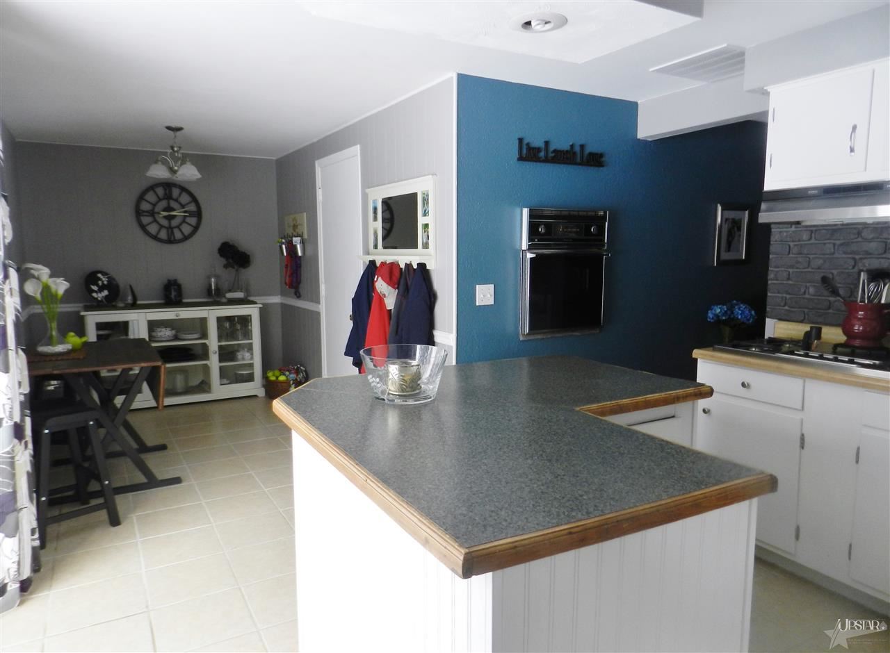 1605 Echo Ln, Fort Wayne, IN 46815 photo 5