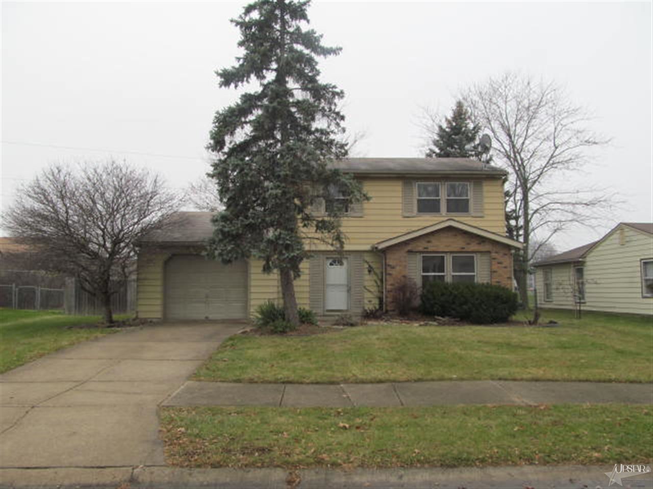 6721 Salge Dr, Fort Wayne, IN 46835 photo 1