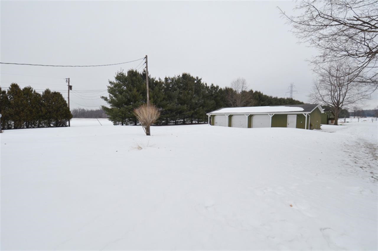 61360 Oak Rd, South Bend, IN 46614 photo 27