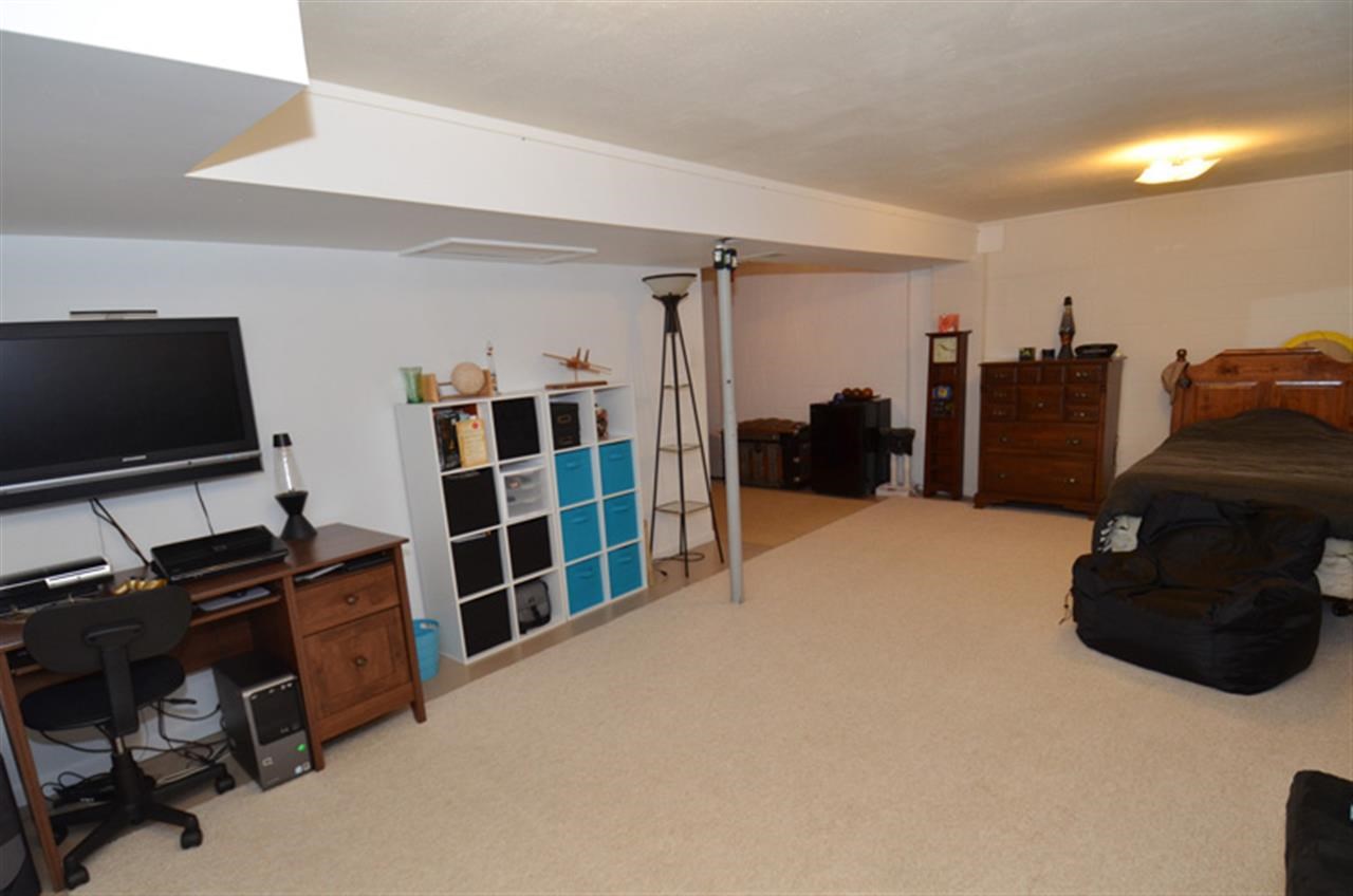 61360 Oak Rd, South Bend, IN 46614 photo 23