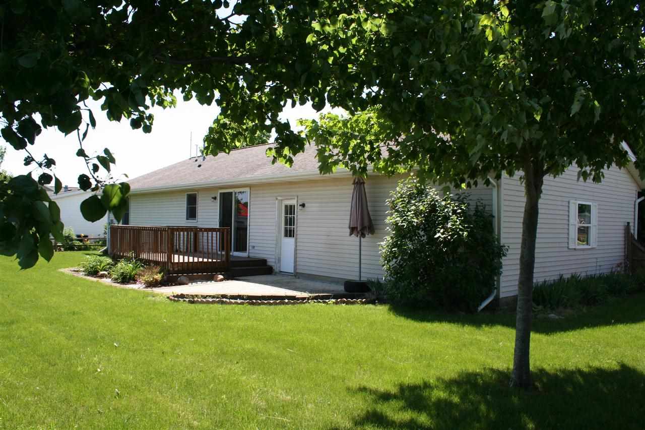 205 Todd St, Topeka, IN 46571 photo 5