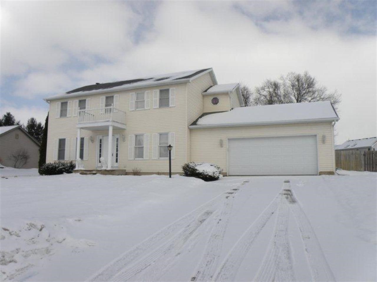 11327 Anderson Lake Dr, Granger, IN 46530 photo 1
