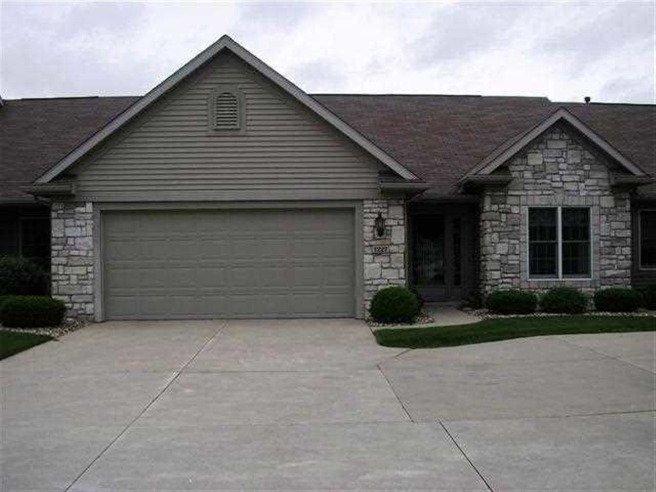 1227 Camden Ct, Goshen, IN 46526 photo 1