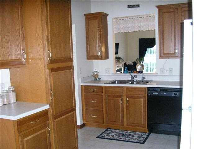 1227 Camden Ct, Goshen, IN 46526 photo 3
