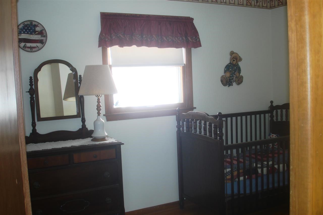 28588 Bender Dr, Elkhart, IN 46514 photo 16