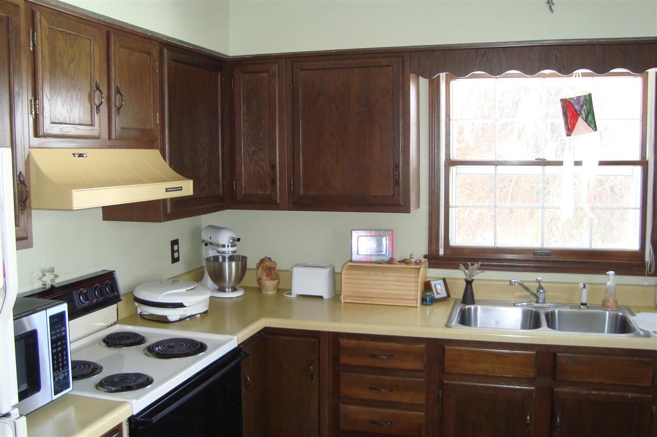 3615 Beechwood Ct, Elkhart, IN 46514 photo 6