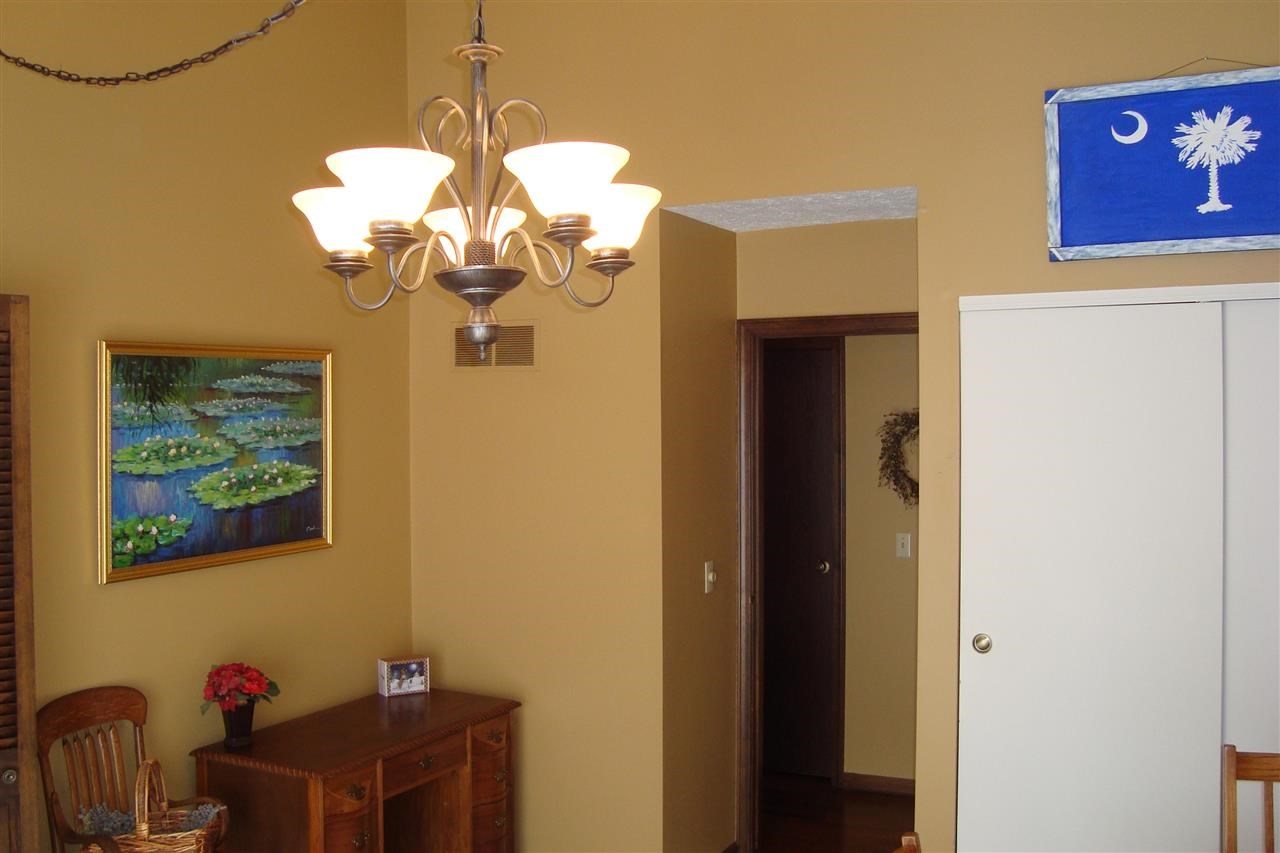 3615 Beechwood Ct, Elkhart, IN 46514 photo 9