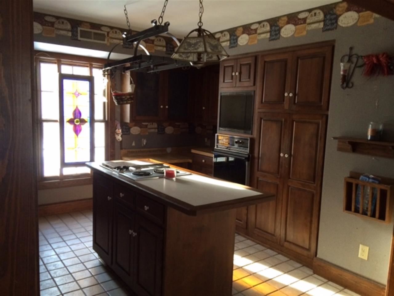 1895 E Oak St, Flora, IN 46929 photo 5