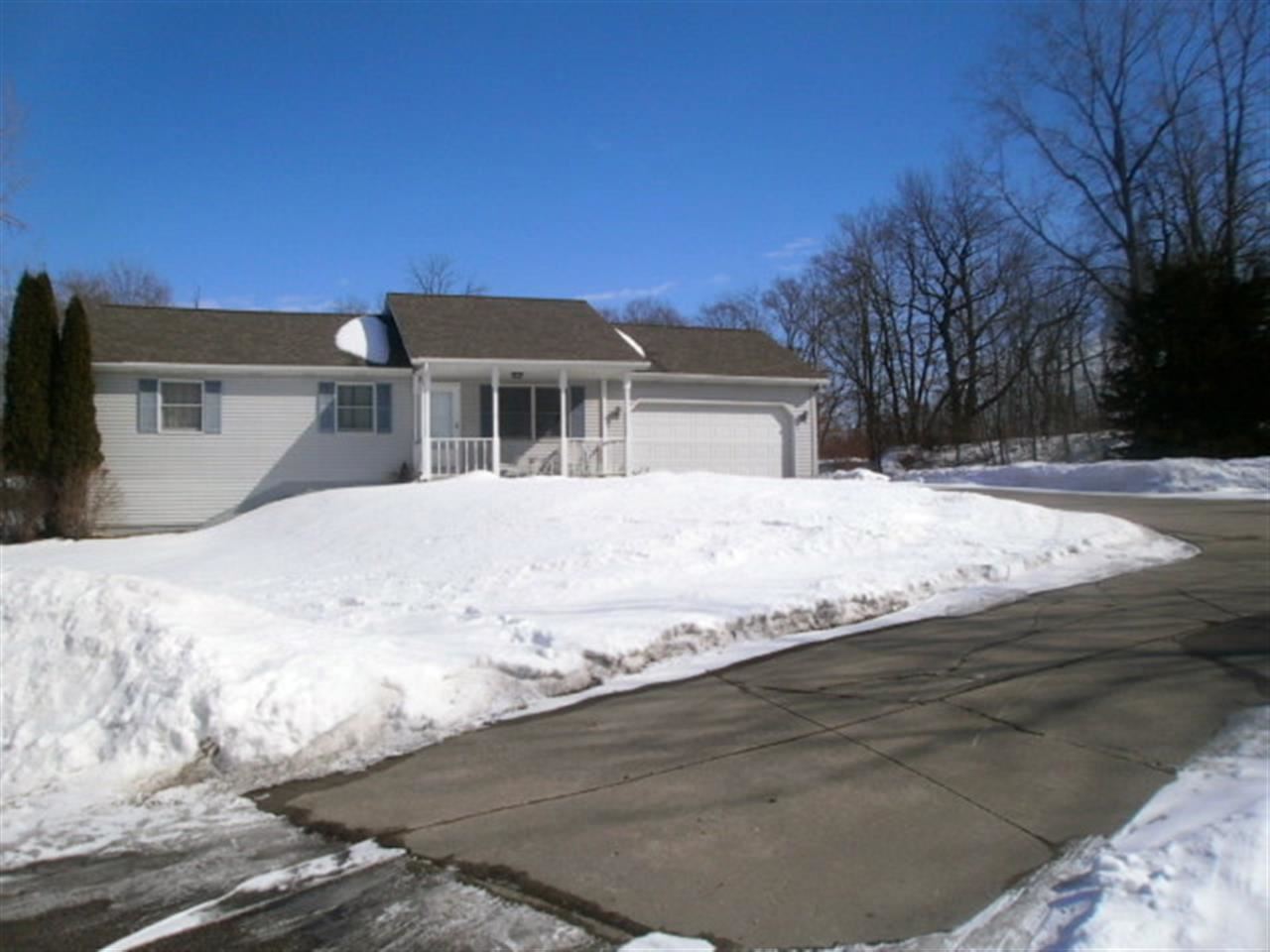 1719 Vandeveer St, Warsaw, IN 46580 photo 2