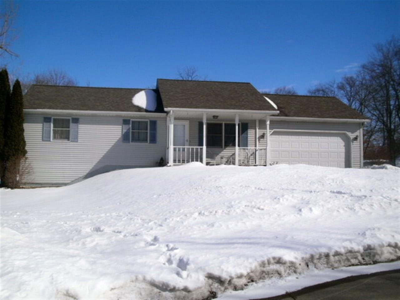1719 Vandeveer St, Warsaw, IN 46580 photo 1