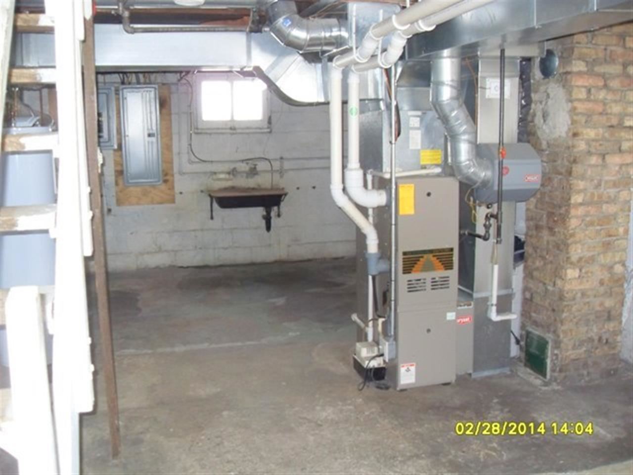 1230 Fieldhouse Ave, Elkhart, IN 46517 photo 15