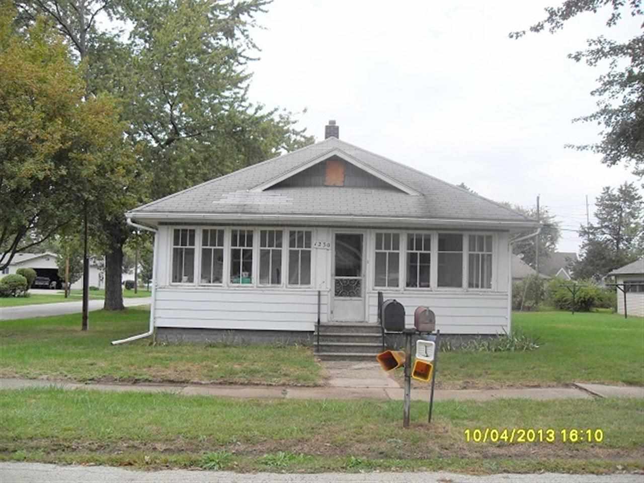 1230 Fieldhouse Ave, Elkhart, IN 46517 photo 1