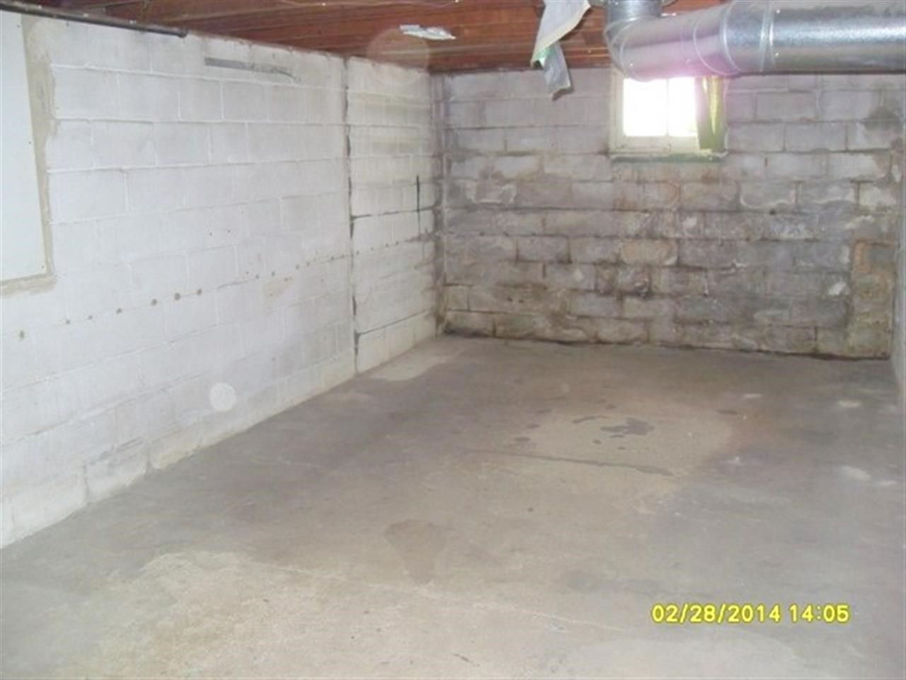 1230 Fieldhouse Ave, Elkhart, IN 46517 photo 17