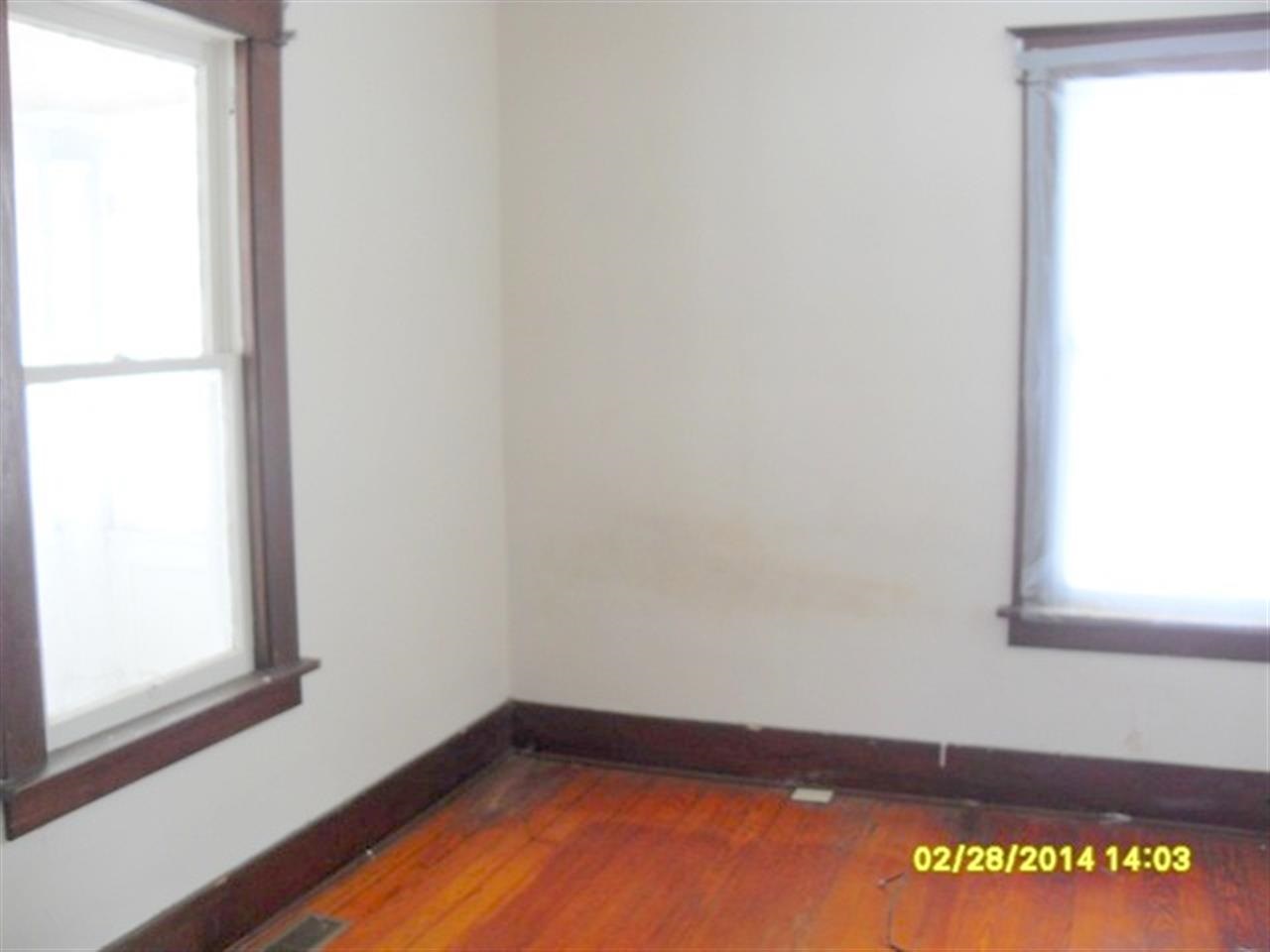1230 Fieldhouse Ave, Elkhart, IN 46517 photo 7