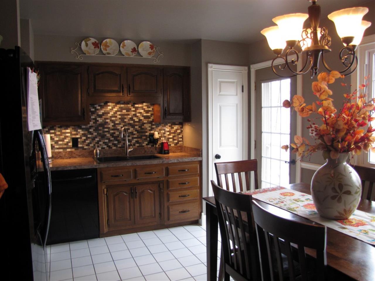 1155 Old Post Rd, Evansville, IN 47710 photo 3