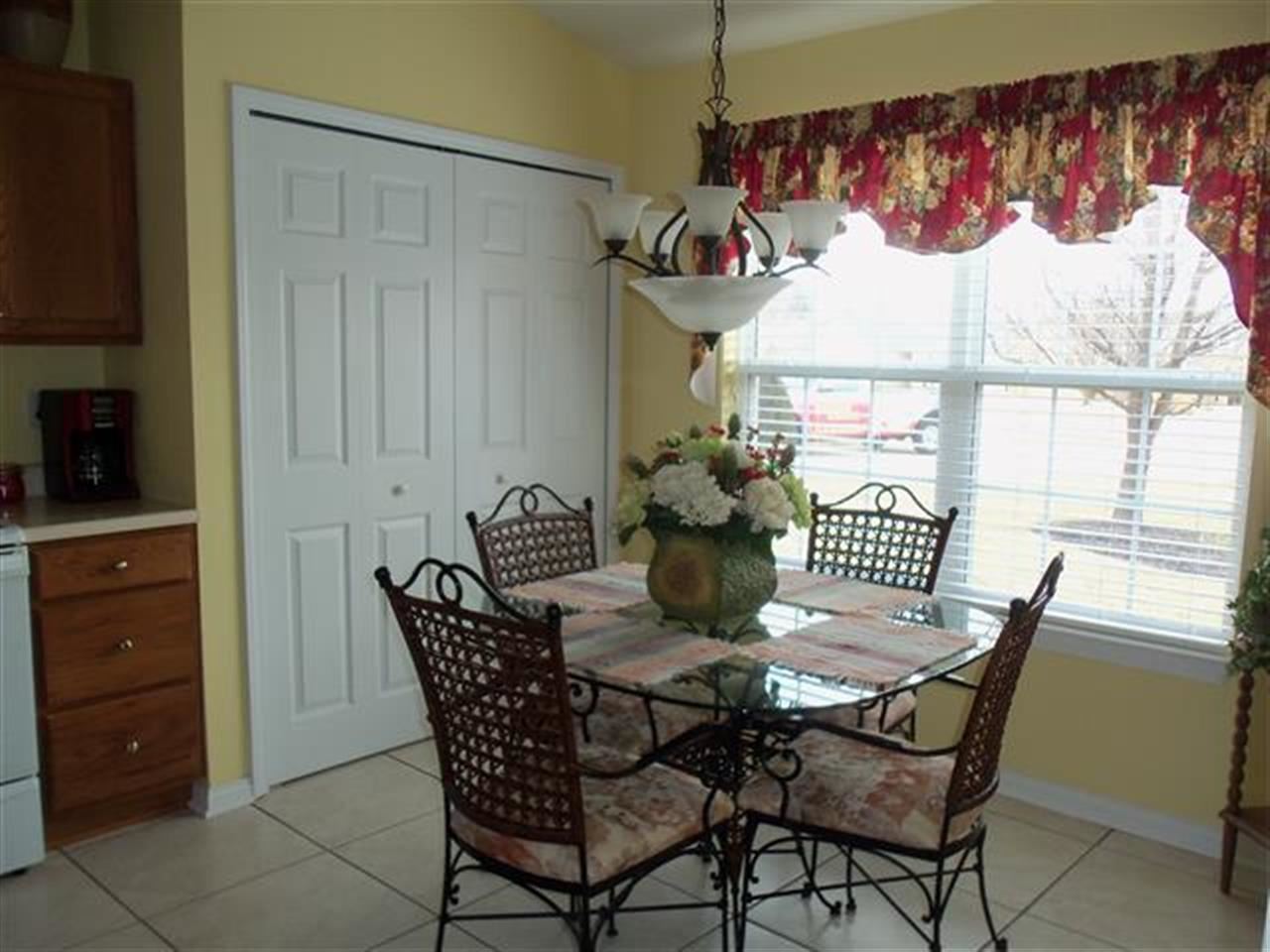 3423 Dellwood Ct, Evansville, IN 47725 photo 8
