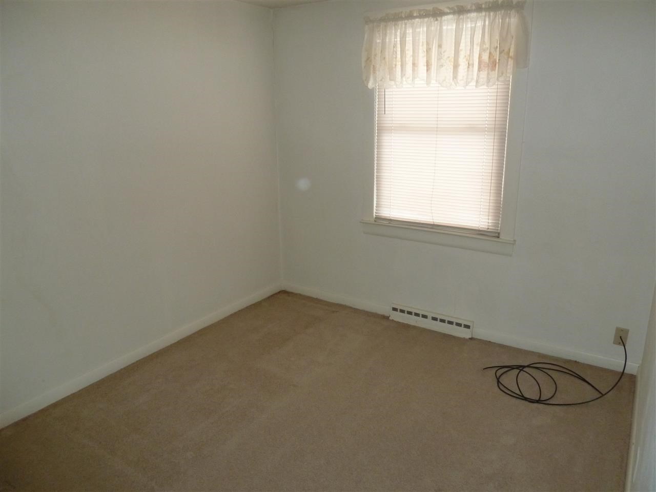 210 E 5th St, Huntingburg, IN 47542 photo 8