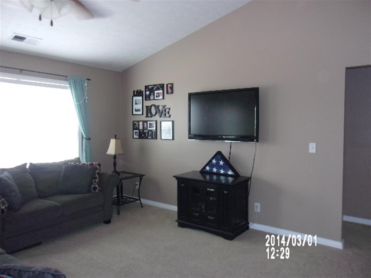 4950 Imperial Dr, Newburgh, IN 47630 photo 4