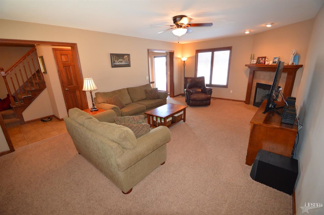 3036 Marguerite Dr, Huntertown, IN 46748 photo 4