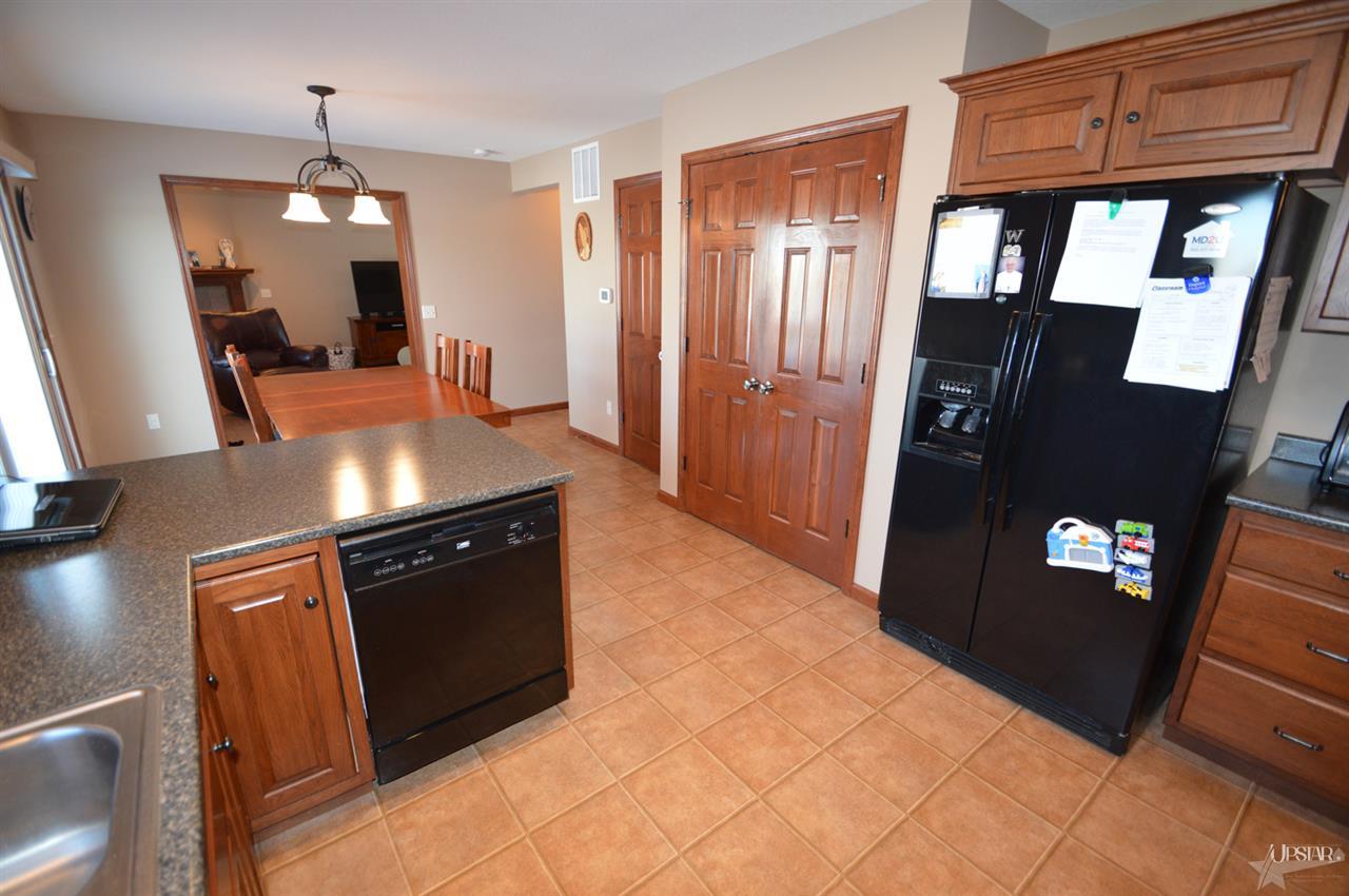 3036 Marguerite Dr, Huntertown, IN 46748 photo 8