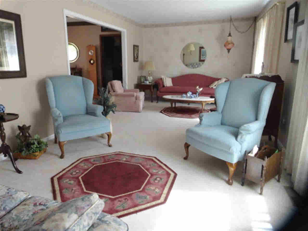 1711 Mayfield Dr, Goshen, IN 46526 photo 4