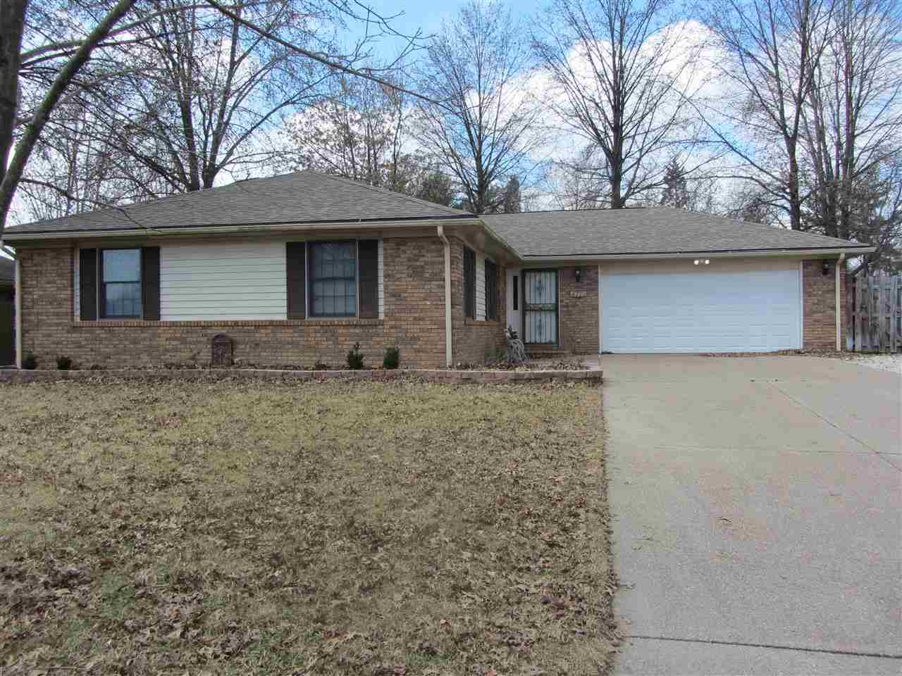 4710 Leah Dr, Evansville, IN 47711 photo 1