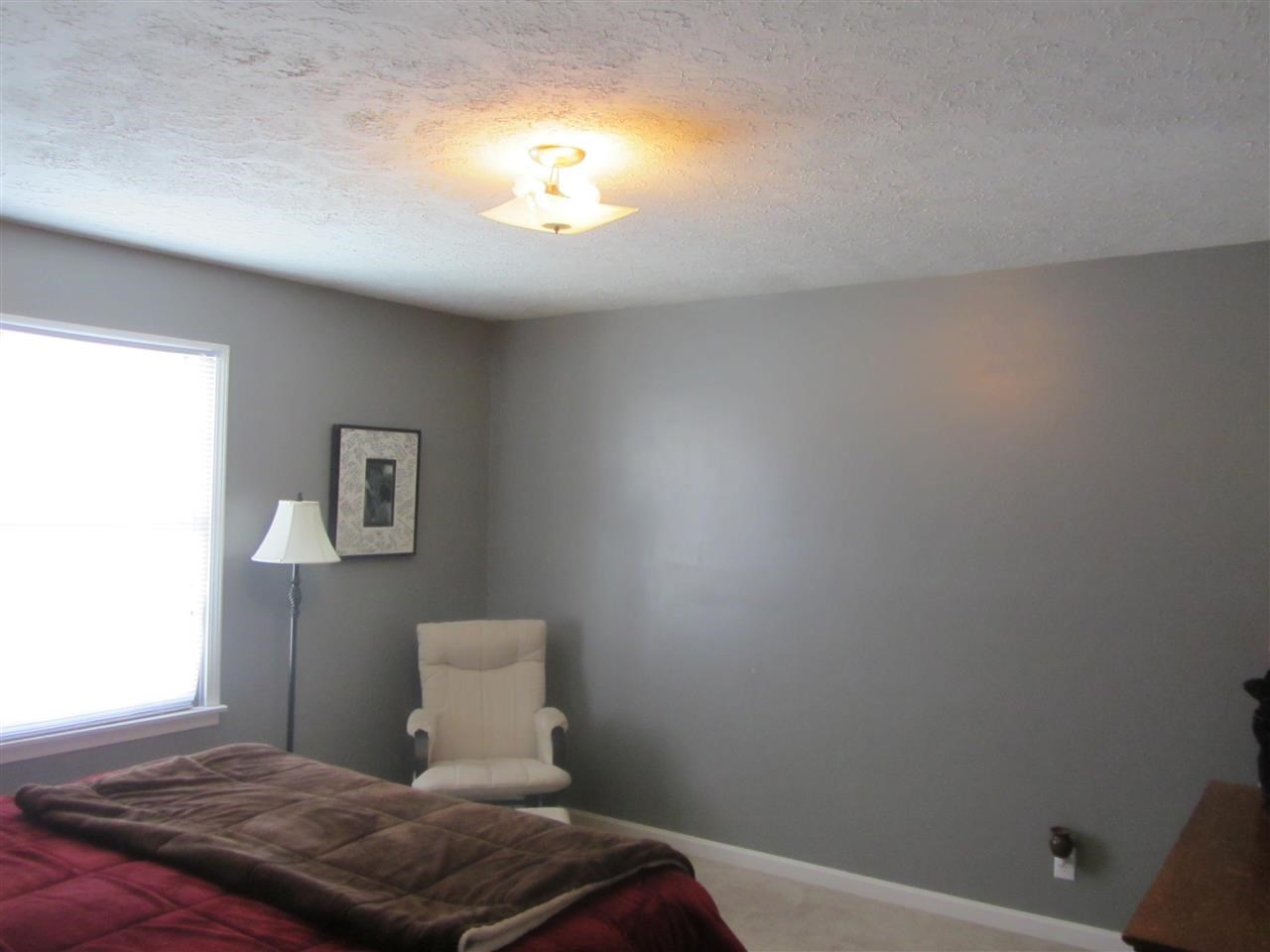 4710 Leah Dr, Evansville, IN 47711 photo 12
