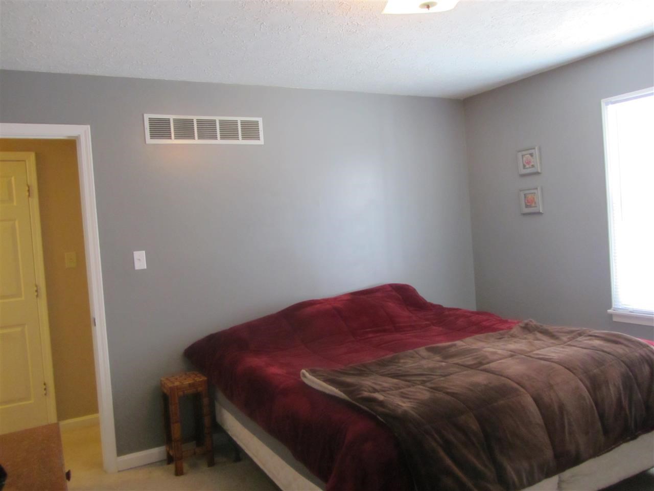 4710 Leah Dr, Evansville, IN 47711 photo 11