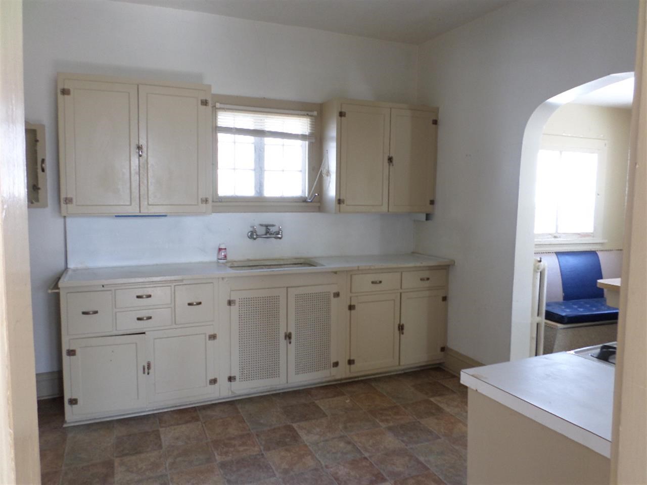 208 Riley Pl, South Bend, IN 46601 photo 7