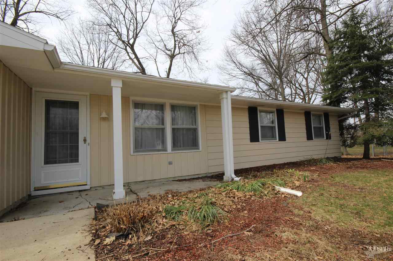5404 Scepter Ct, Fort Wayne, IN 46835 photo 2