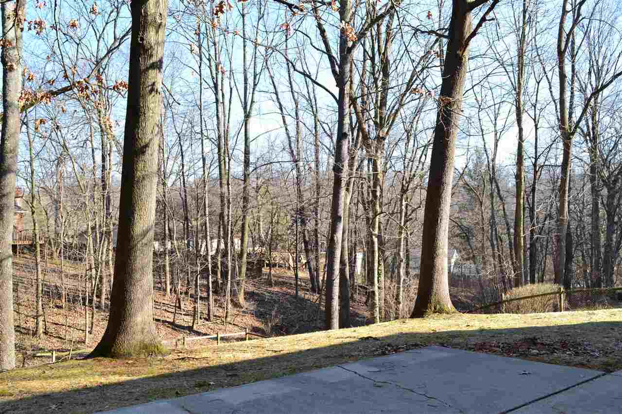 2219 S Montclair Ave, Bloomington, IN 47401 photo 12