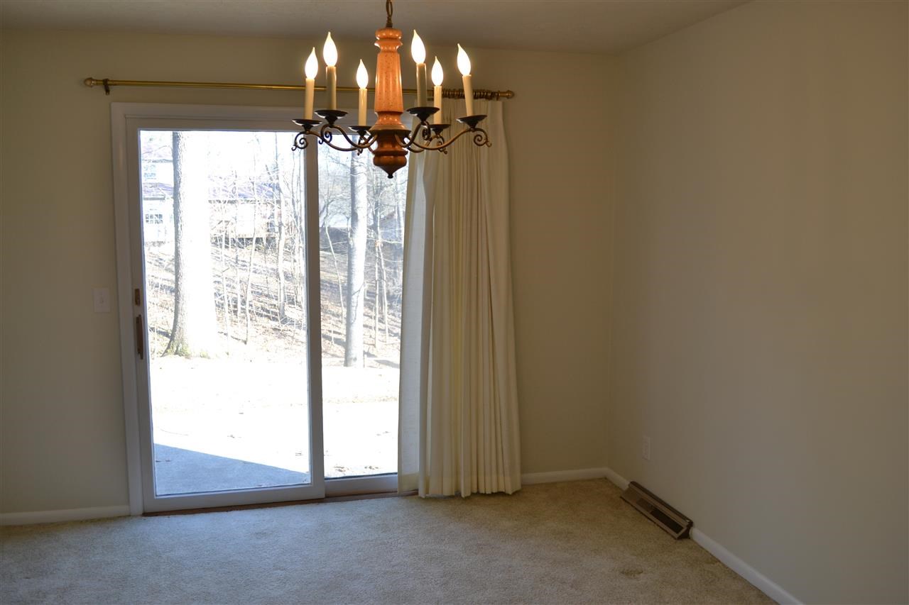 2219 S Montclair Ave, Bloomington, IN 47401 photo 10