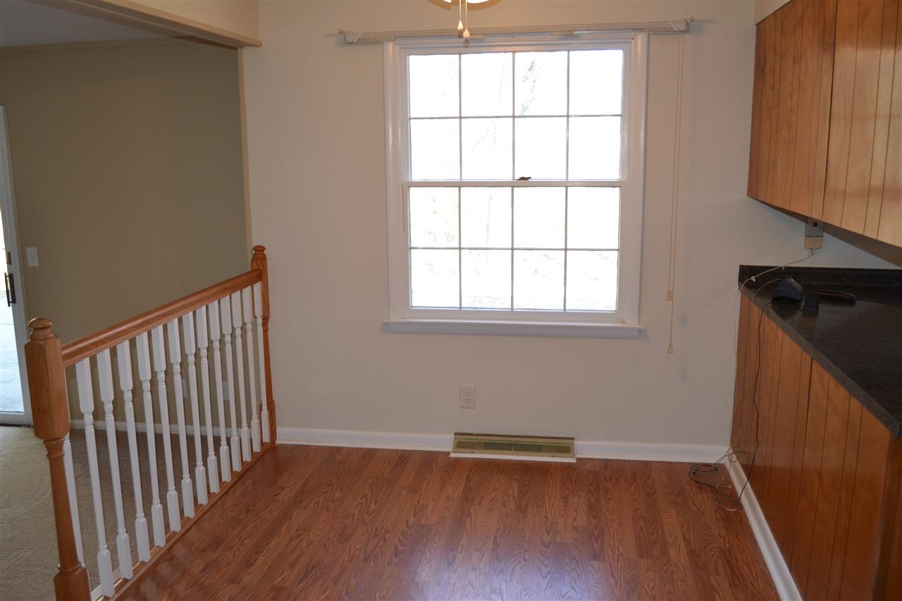 2219 S Montclair Ave, Bloomington, IN 47401 photo 3