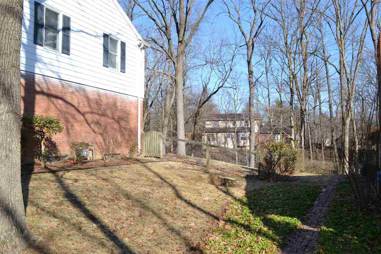 2219 S Montclair Ave, Bloomington, IN 47401 photo 14