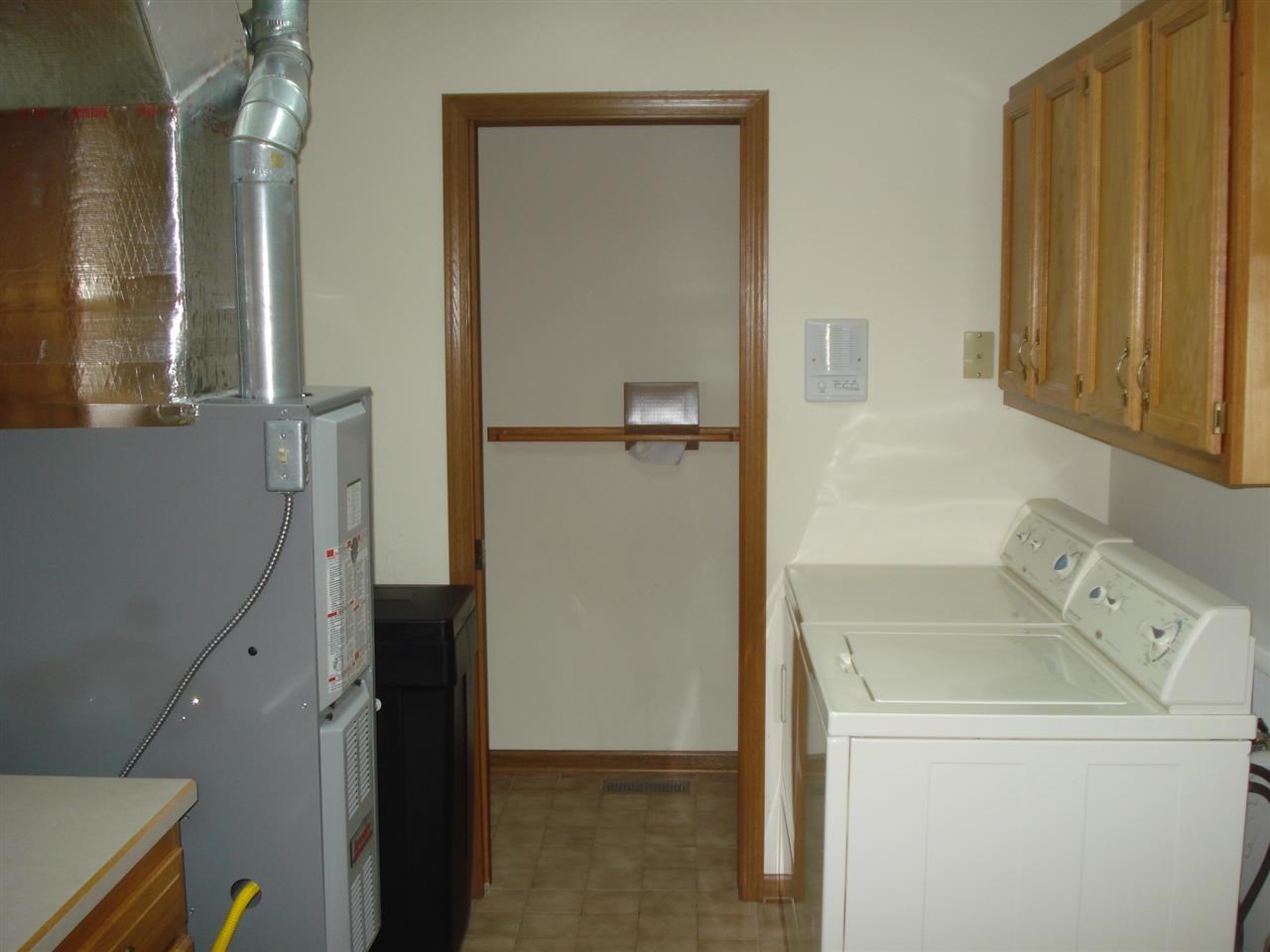 608 W Fox Rd, Fairmount, IN 46928 photo 7