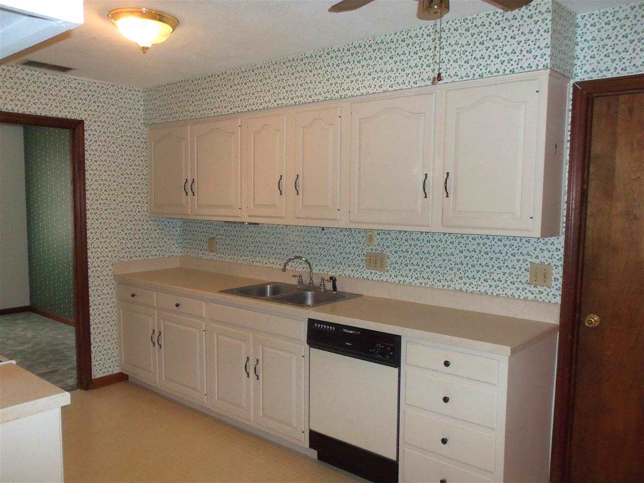 7668 Ridgemont Dr, Newburgh, IN 47630 photo 4