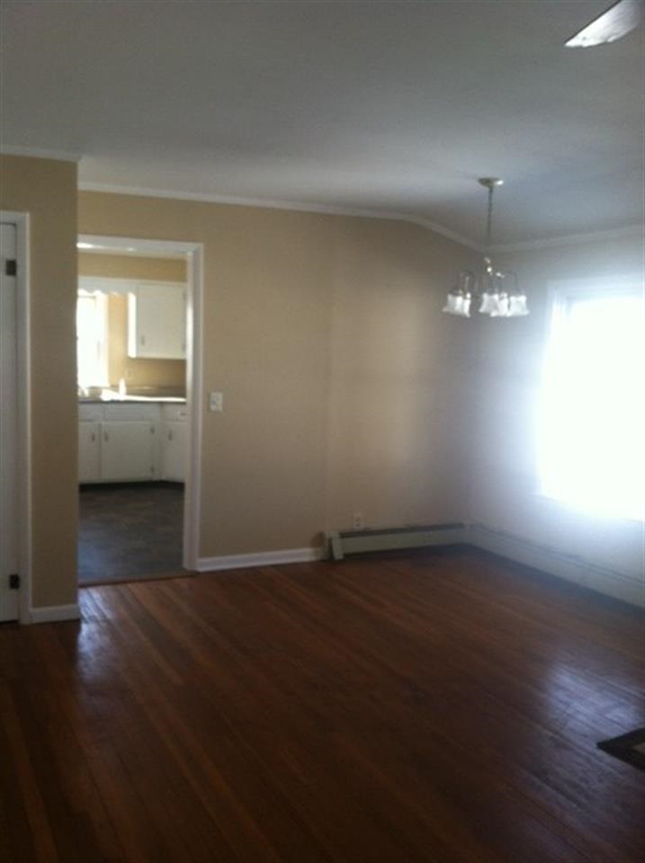 720 E 31st St, Marion, IN 46953 photo 3