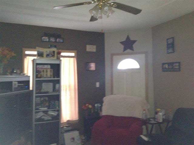 608 S Wayne St, Hamilton, IN 46742 photo 12