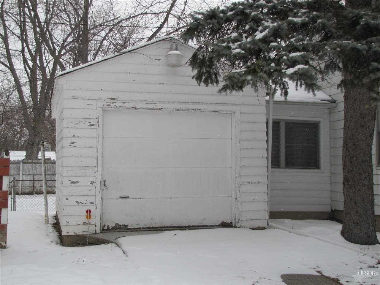 727 E Sherwood Ter, Fort Wayne, IN 46806 photo 3