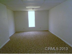 2211 W 16th St, Marion, IN 46953 photo 12