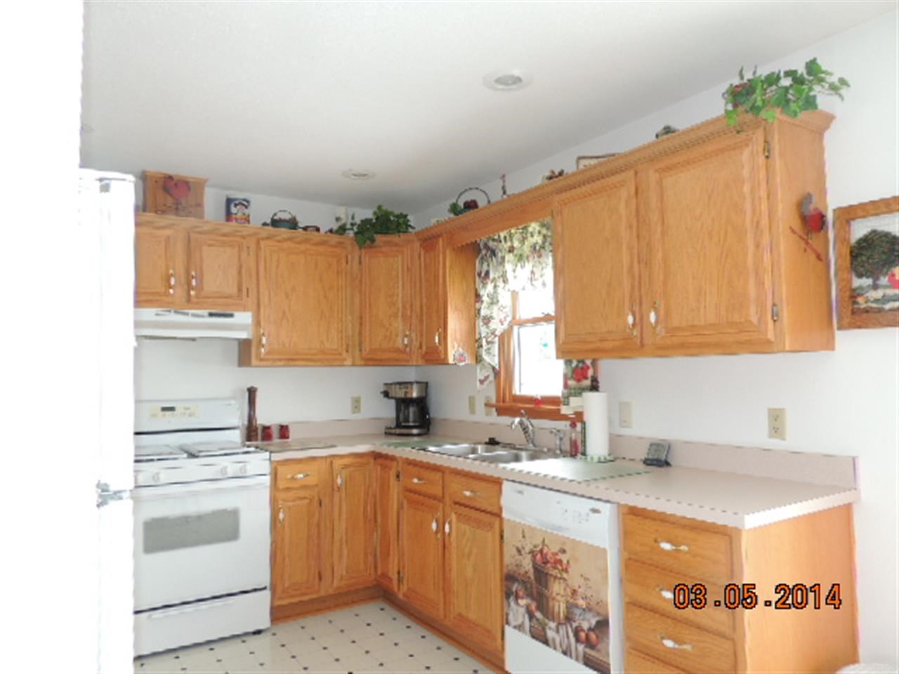 65852 Harwood Dr, Goshen, IN 46526 photo 12