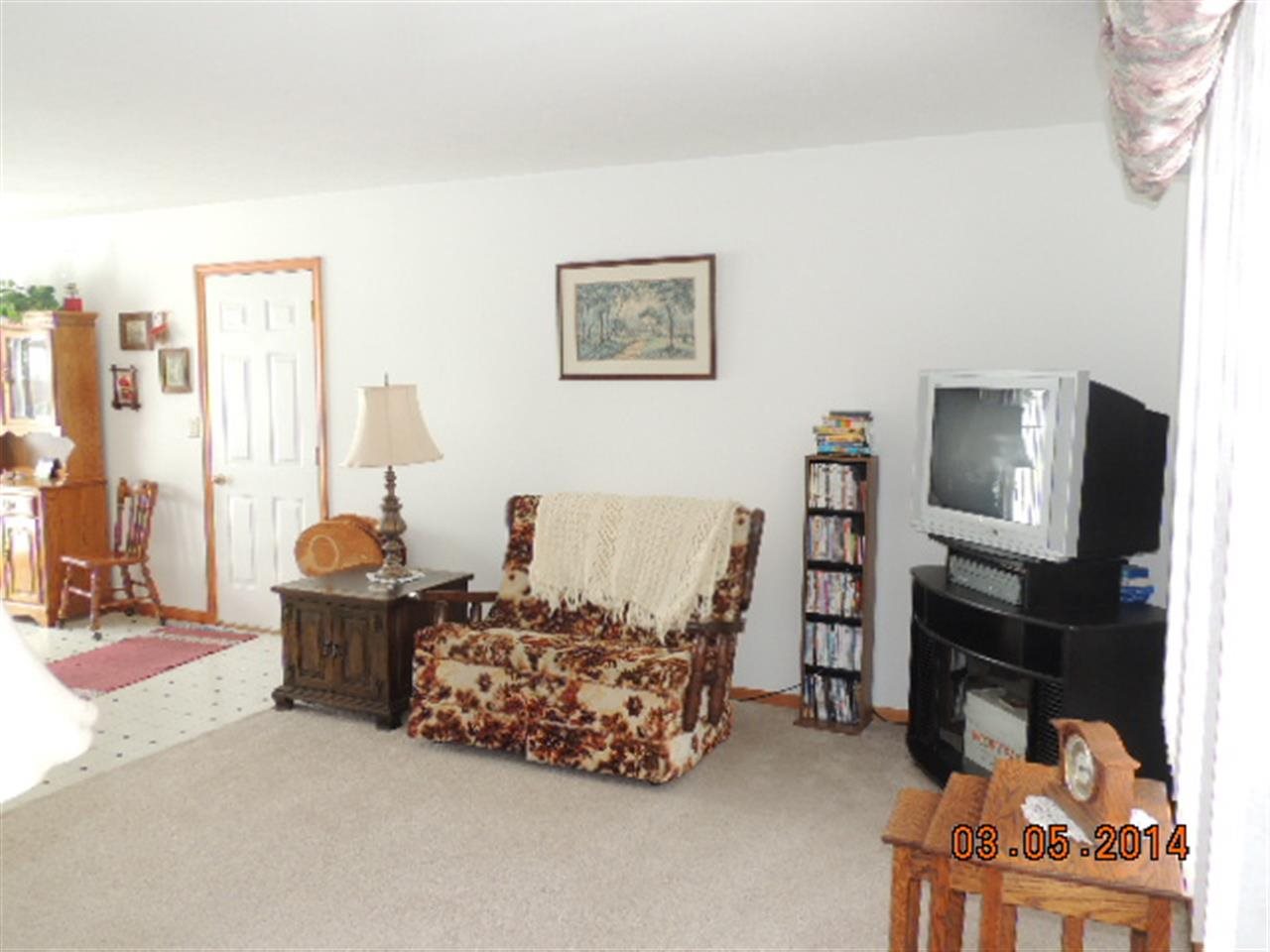 65852 Harwood Dr, Goshen, IN 46526 photo 4